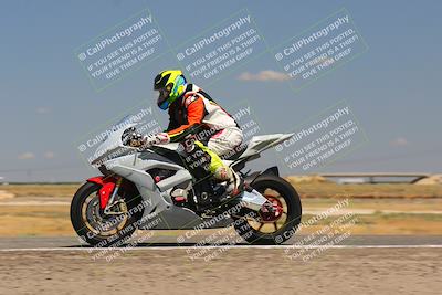 media/Sep-04-2023-Lets Ride (Mon) [[34443f911e]]/B Group/1220pm (Wheelie Bump)/